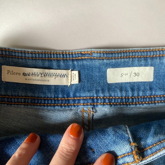 Anthropologie Pilcro Pleated High Rise Tapered Mom Jean 30 - Picture 7 of 11